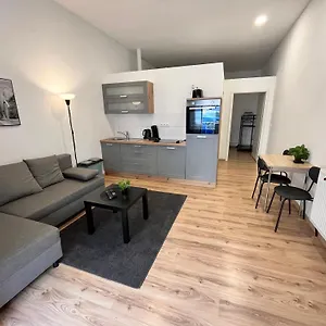 Apartment 10b 40qm Wi-fi Free Parking Calm Back House, Dortmund